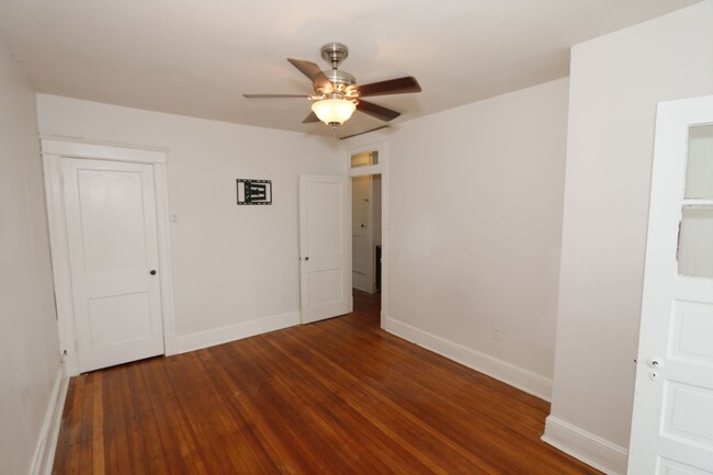 Building Photo - Lovely 3 bedroom home near Howard Universt...