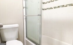 Building Photo - 8918 Sterling Ridge Ln