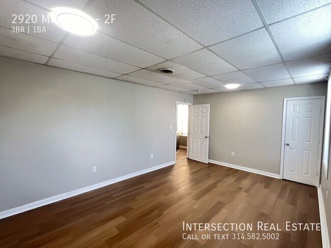 Building Photo - 2920 Miami St