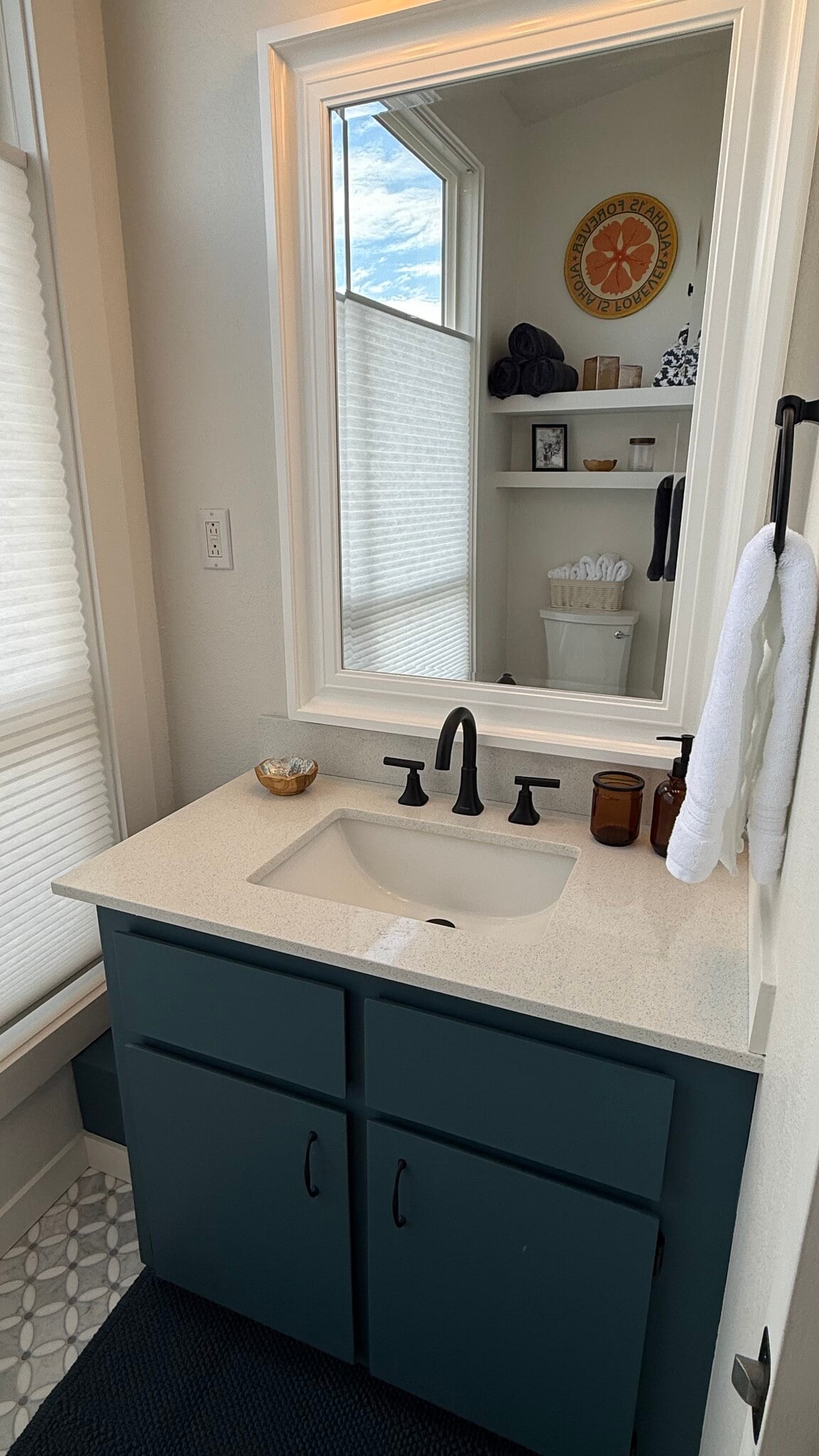 Building Photo - 64-1061-1061 Mamalahoa Hwy