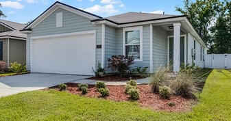 Building Photo - Loggia Pointe