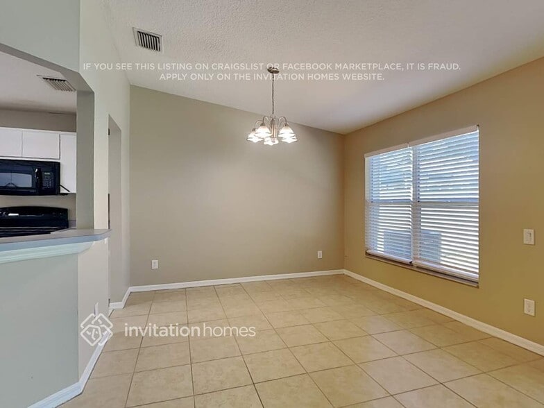 Building Photo - 4709 Rockingchair Dr