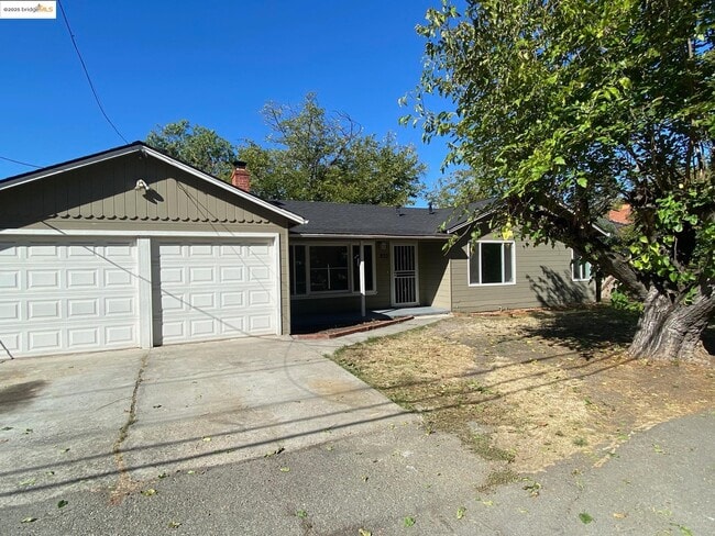 Primary Photo - 230 Cleaveland Rd