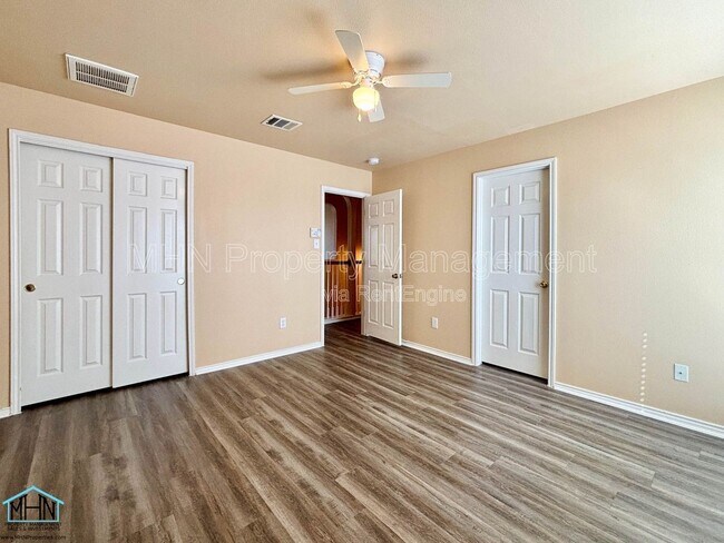 Building Photo - 6507 Dancing Ct