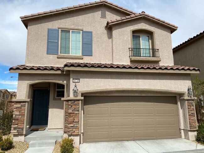 Building Photo - Gorgeous Home in Gated Community!