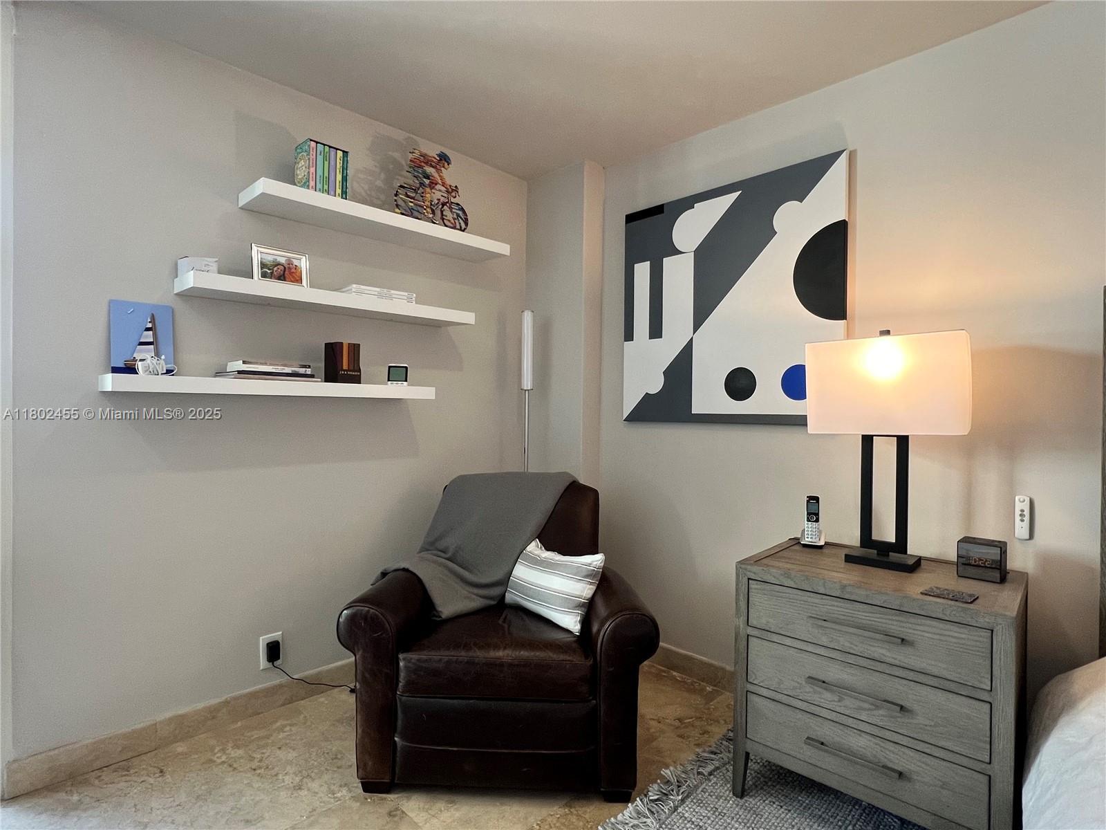 Building Photo - 1111 Crandon Blvd