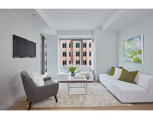 Building Photo - 135 Seaport Blvd