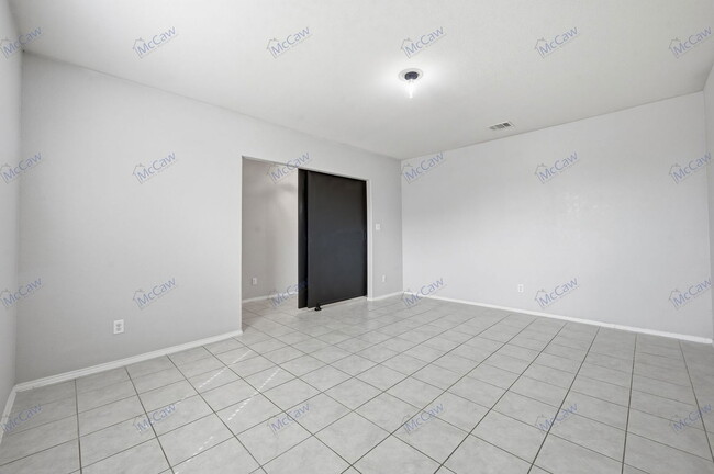 Building Photo - 2365 Bernese Ln