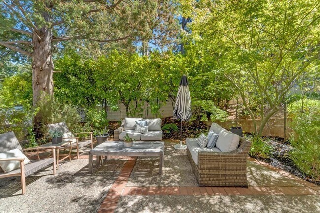 Building Photo - 600 Pennsylvania Ave