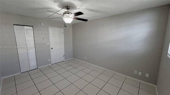 Building Photo - 801 NW 47th Ave