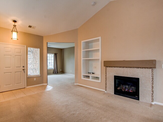 Building Photo - 2 Bed + Study Ranch Single Family Home in Murphy Creek