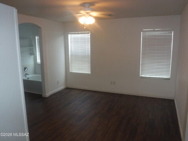 Building Photo - 7333 W Sunset Mountain Dr