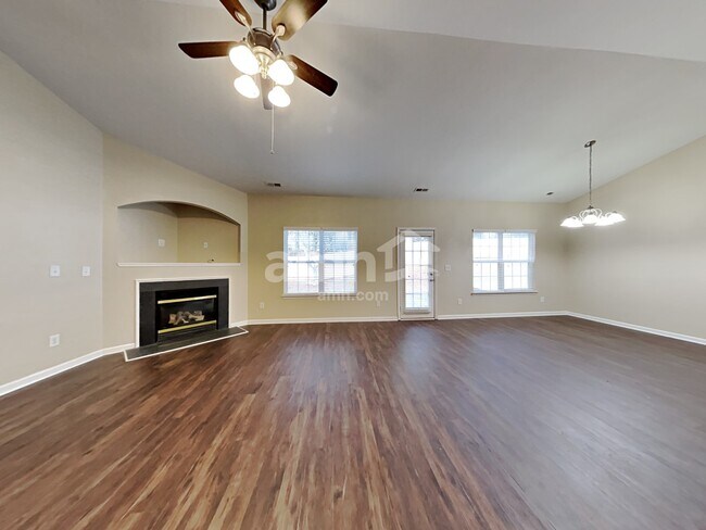 Building Photo - 11342 Heritage Green Dr