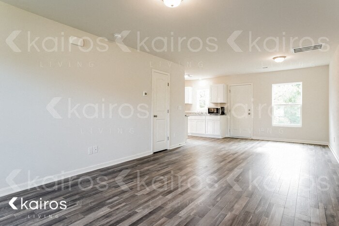 Building Photo - 108 Arthur Ct