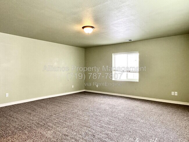 Building Photo - 2075 Bobcat Valley Ct