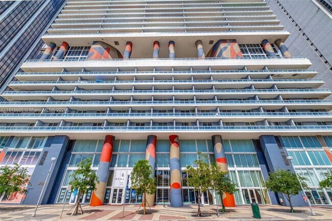 Building Photo - 50 Biscayne Blvd