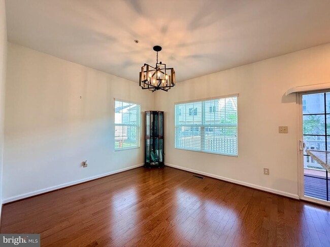 Building Photo - 3517 Sea Grass Ln