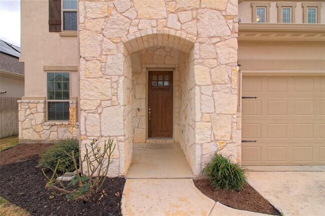 Building Photo - 324 Windom Way