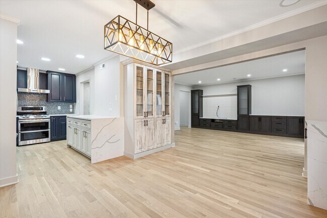 Building Photo - 42 Golf Club Dr