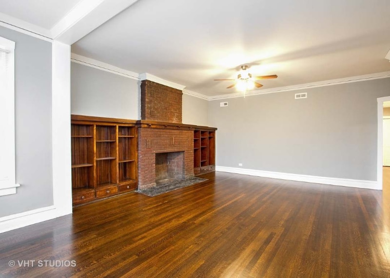 Building Photo - 11401 S Prairie Ave