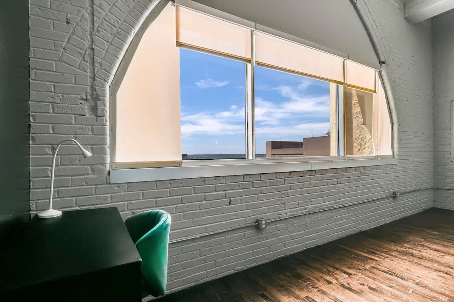 Building Photo - 500 S Ervay St