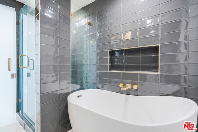 Building Photo - 2160 Century Park E