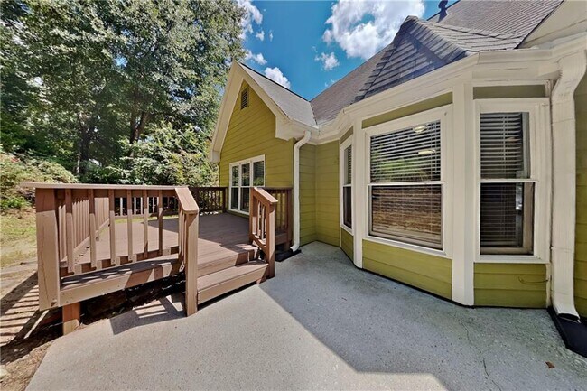 Building Photo - 566 Wine Cluster Ct