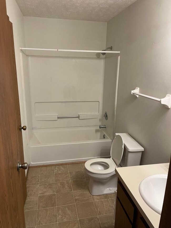 Building Photo - 6680 Birchton St