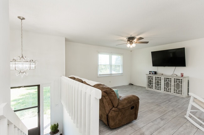 Building Photo - 3409 Cedar Ln