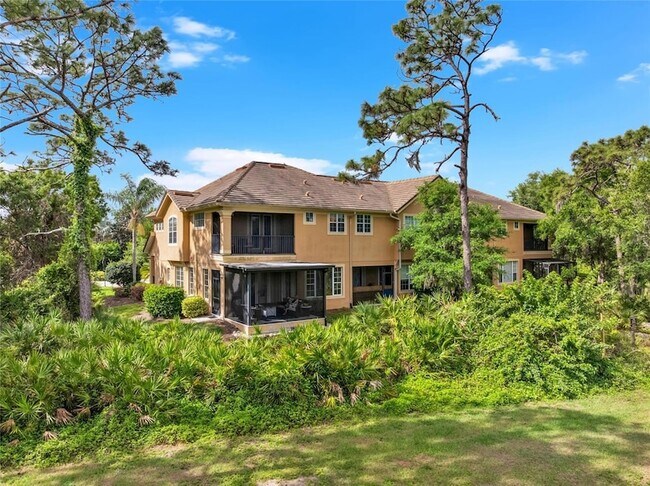 Building Photo - 8204 Villa Grande Ct