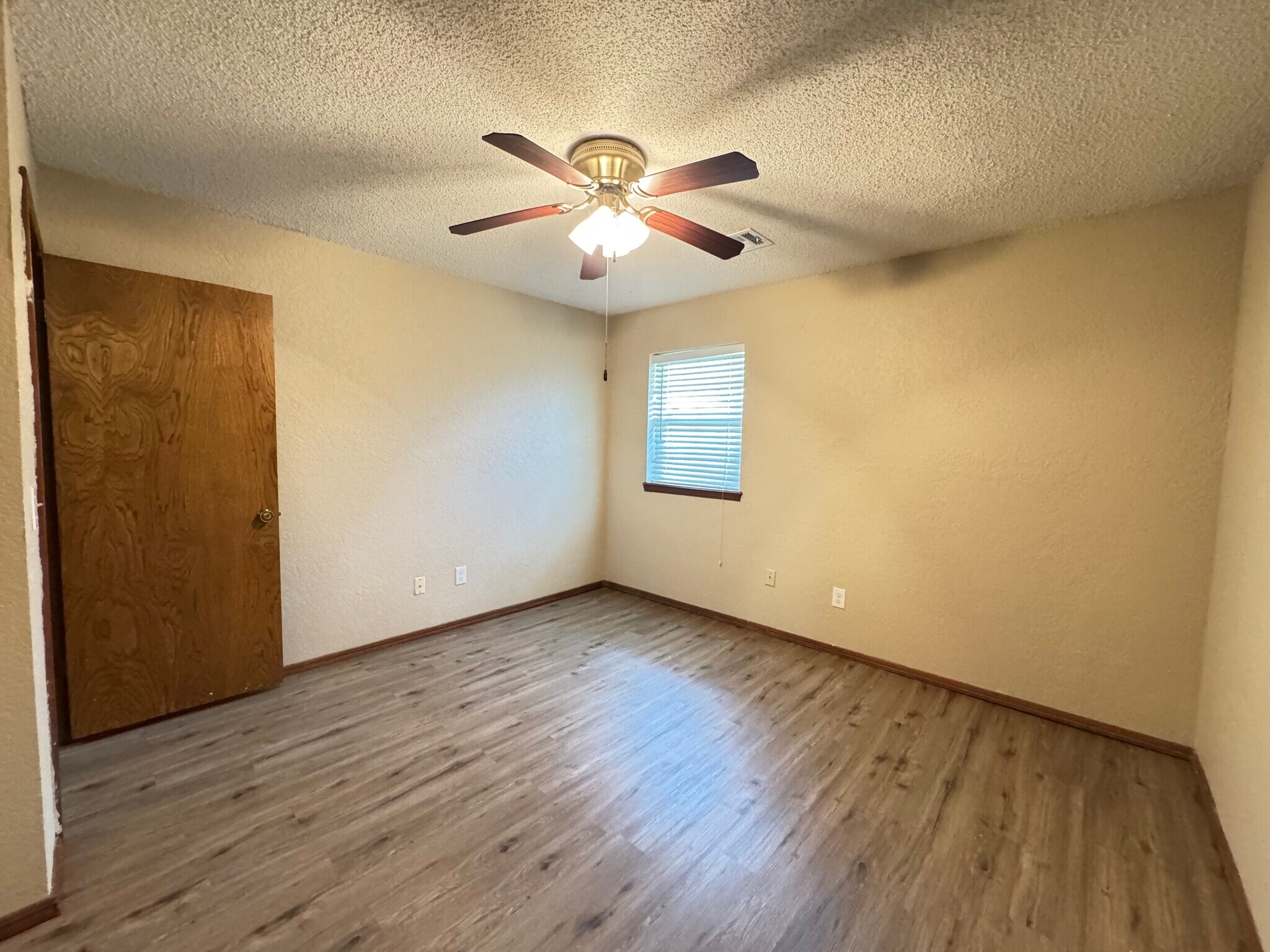 Building Photo - 8636 NW 86th St