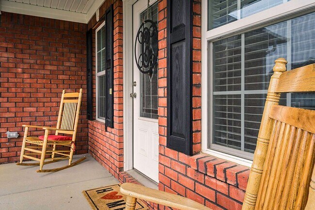 Building Photo - Beautiful 3-Bed Home In Mount Washington