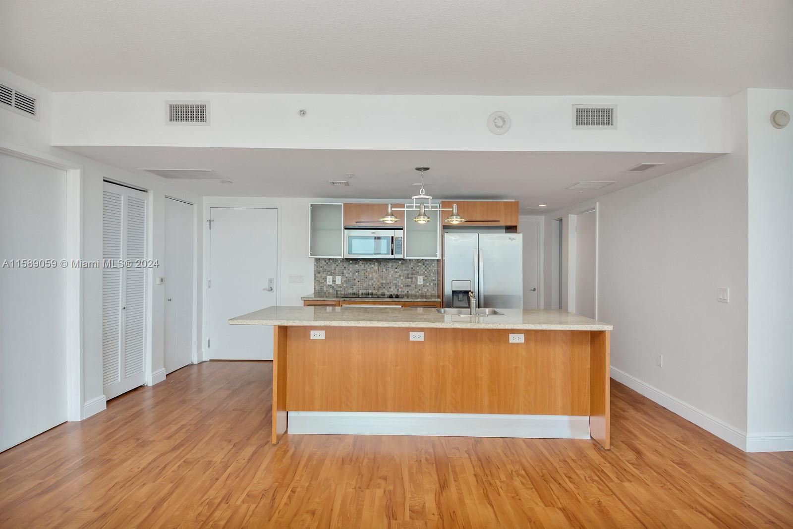 Building Photo - 185 SW 7th St