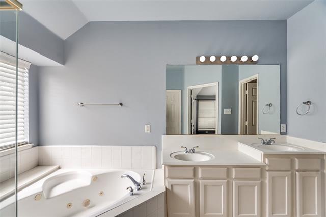 Building Photo - 5012 Springflower Dr