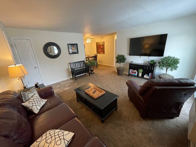 Primary Photo - 3107 Vold Ct