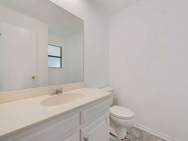 Building Photo - Beautiful west plano home Great neighborho...