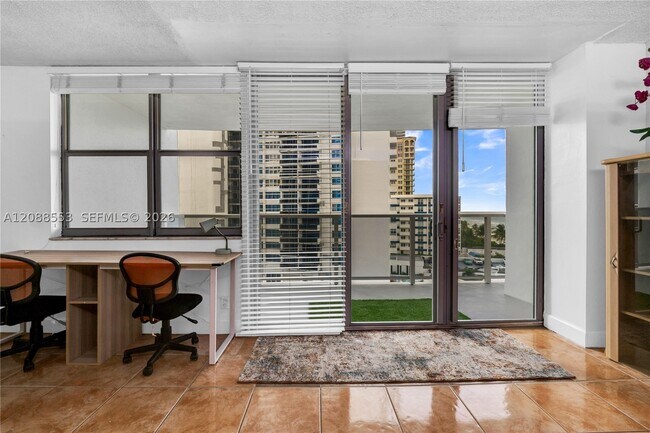 Building Photo - 3180 S Ocean Dr