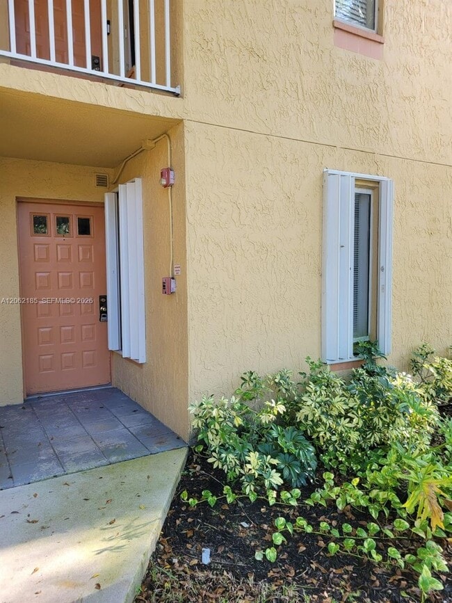 Building Photo - 1186 Coral Club Dr