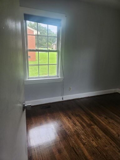 Building Photo - 409 Kingston Ave