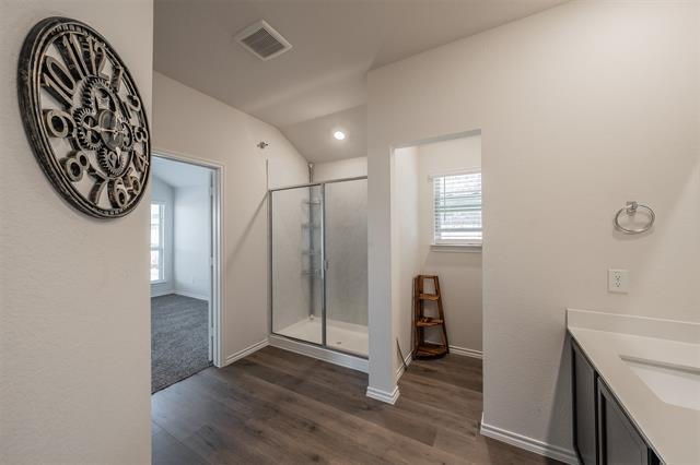 Building Photo - 1022 Rio Bravo Dr