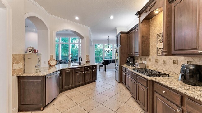 Building Photo - 3 N Fair Manor Cir