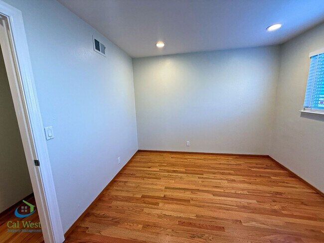 Building Photo - $5295 - 4 Bed/2 Bath Remodeled Home in Santa Clara
