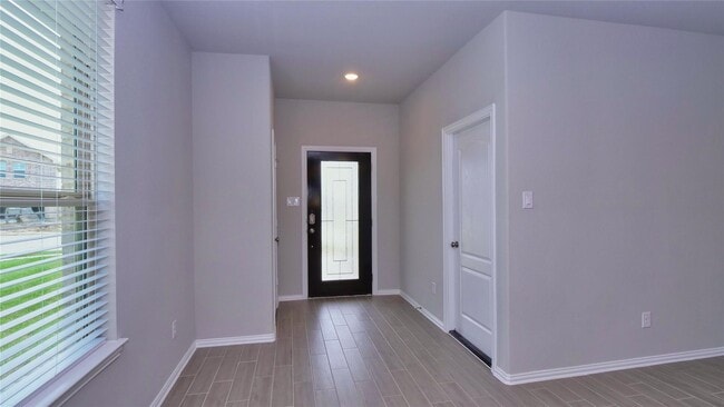 Building Photo - 31339 Spotted Saddle Hollow