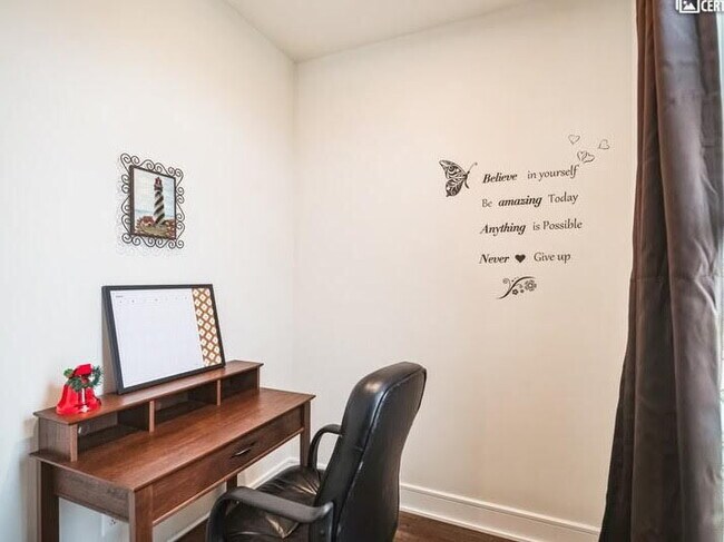 Building Photo - 139 Choke Cherry Ct