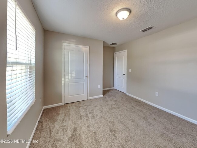 Building Photo - 12043 Sea Grove Pl