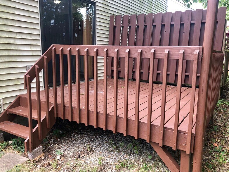 Building Photo - 5984 Little Brook Way