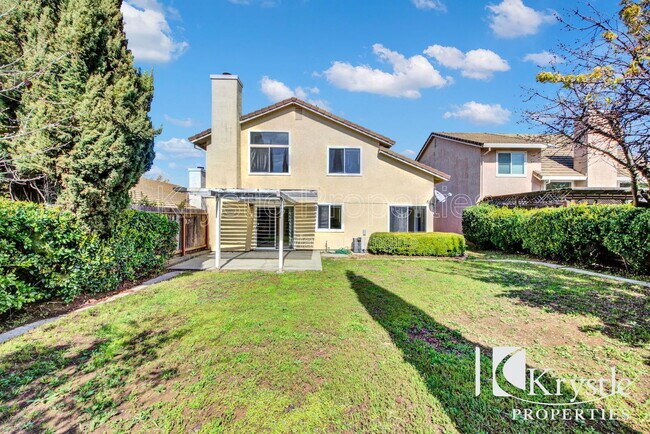 Building Photo - 267 Quartz Ln