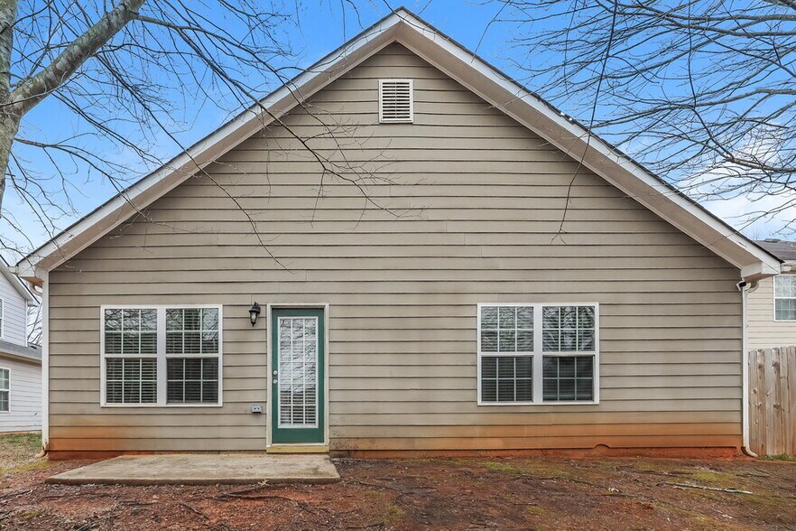 Building Photo - 717 Douglass Cir