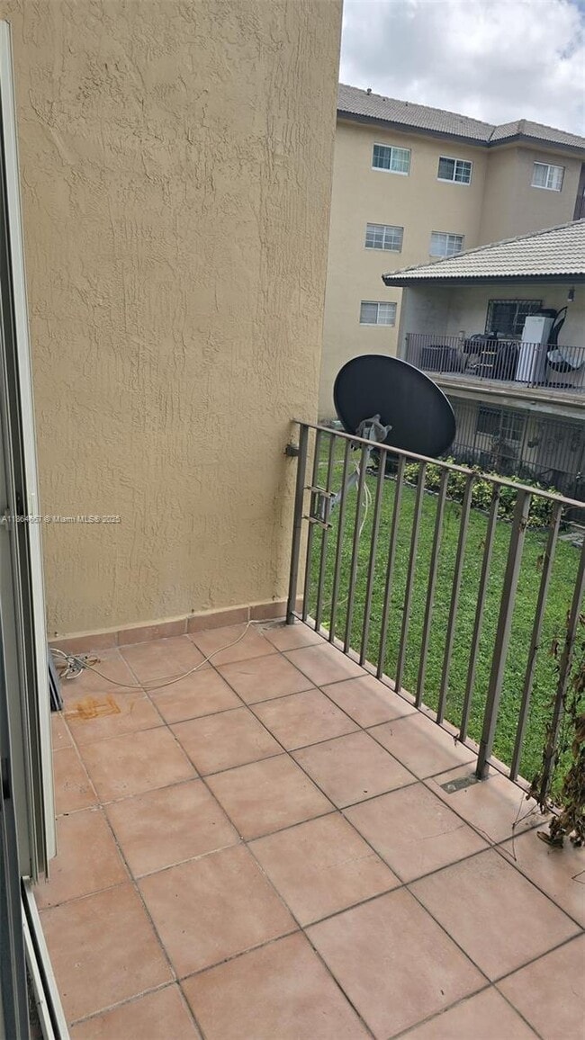 Building Photo - 8851 NW 119th St