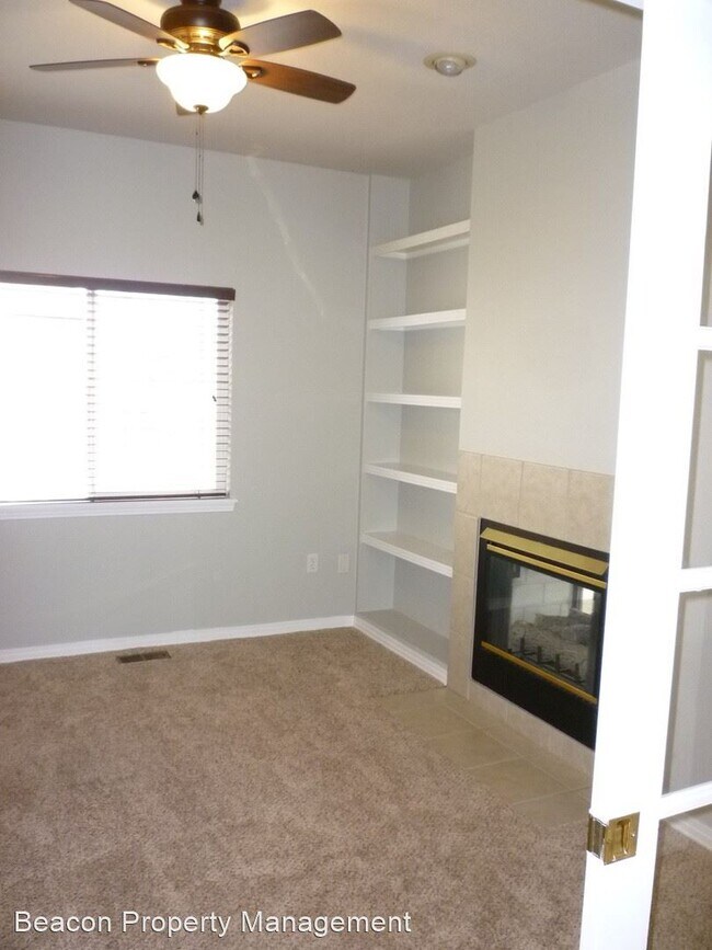 Building Photo - 4 br, 3.5 bath House - 9774 Ironstone Pl